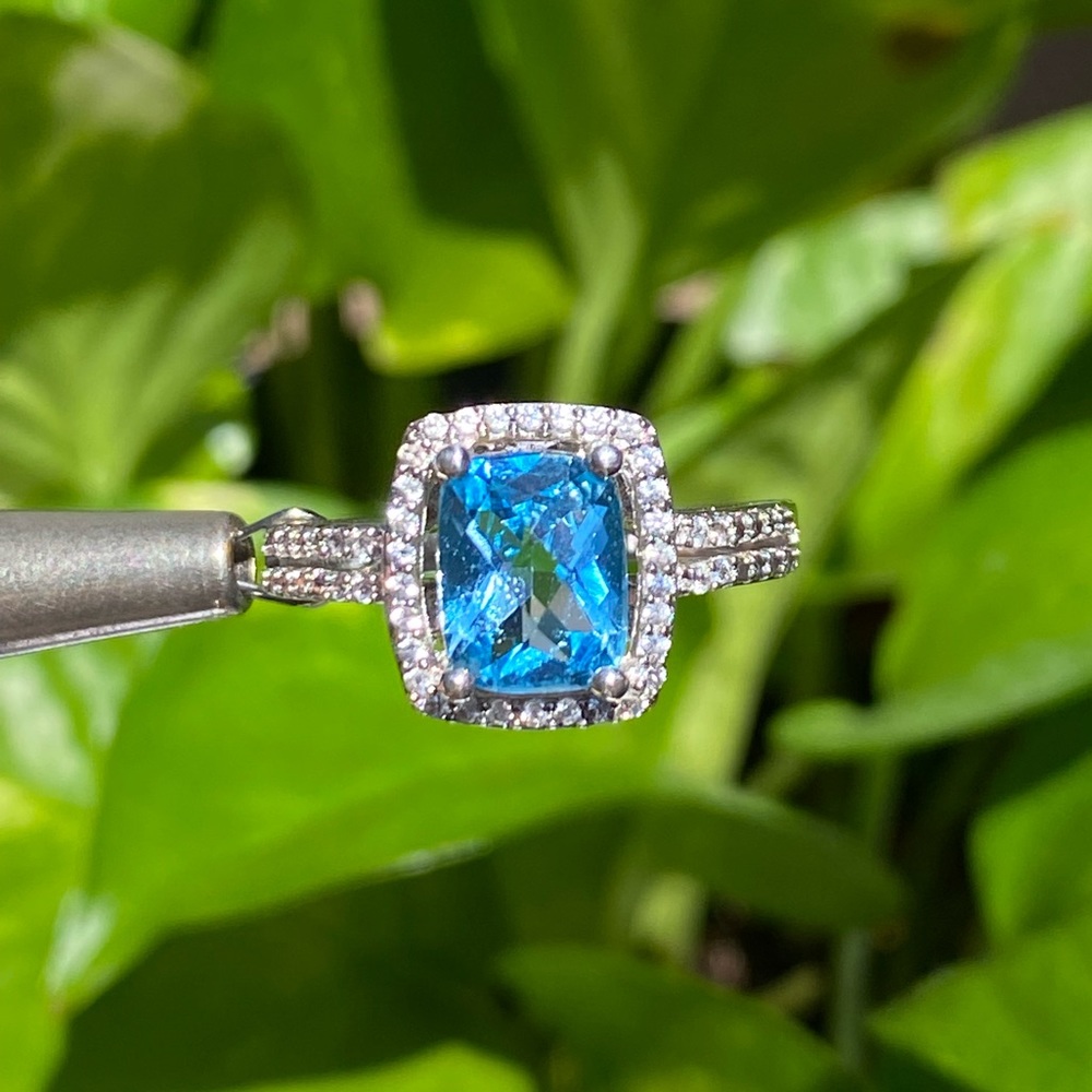 925 Blue topaz & Diamond ring💎 - Picture 10 of 17